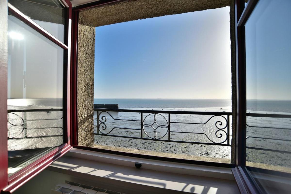 Lostra 2 - Appartement Avec Mezzanine, Front De Mer A Cancale Sur Le Port De La Houle Экстерьер фото